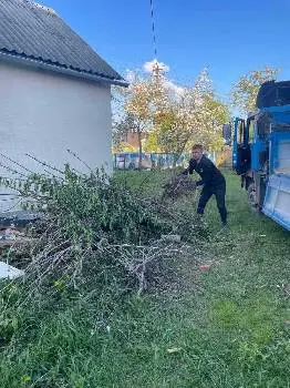 Вивіз будівельного сміття, старих меблів та хламу — фото