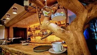 ресторан в центрі Львова-гриль барбекю Українське подвір'я — фото