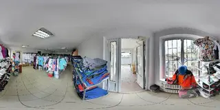 Спецодяг та медичний одяг — фото