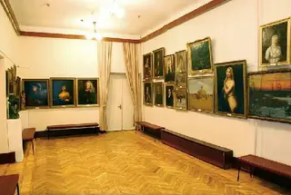 Тернопільський обласний художній музей — фото