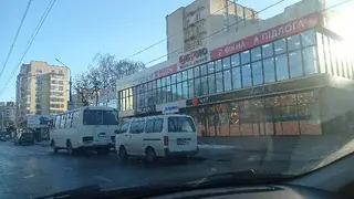ОБРИС маркет дверей — фото