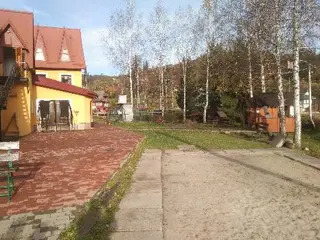 База відпочинку Тростян — фото