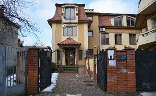 Усмішка - родинна стоматологія — фото 4