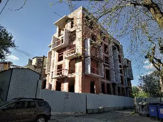 Клубний будинок „На Карманського“ — фото