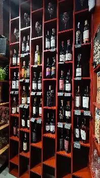 "Lobster" Beer and Wine пиво та вино — фото 5