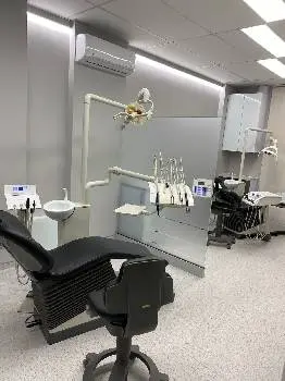 Стоматологія Dr. Salamakha — фото 3