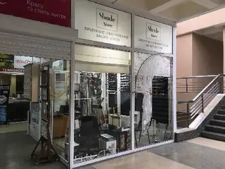 Shade Store Тканинні ролети Римські штори Дерев'яні жалюзі Карнизи — фото