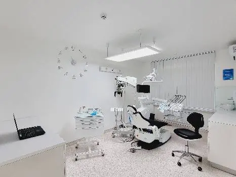 HUK Dentistry Center (ГУК ДЕНТА Л) — фото 2