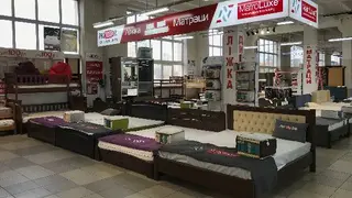 Простодім Ліжка Матраци - ТЦ «Нова Маркет» — фото