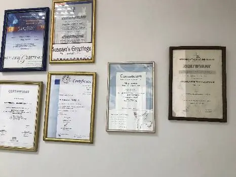 Замок Дентал - Зубні імпланти Львів — фото 2