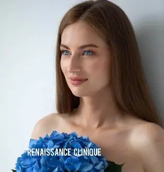 Смас ліфтинг Ulthera, контурна пластика, чистка обличчя Hydrafacial та фототерапія IPL у Renaissance Clinique — фото