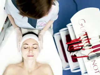 Dermline - центр естетичної косметології та дерматології — фото