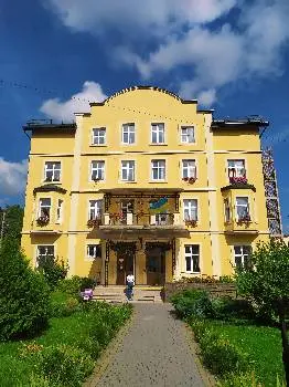 2-ге поліклінічне відділення 6-Ї міської комунальної поліклініки — фото