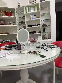 Естет-Оптика, лікар-офтальмолог КМН Ольга Ольхова. Окуляри Ray-Ban у Львові. Дитячий окуліст — фото 3