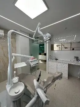 Cтоматологічна студія Anna Tepla DENTAL STUDIO — фото 4