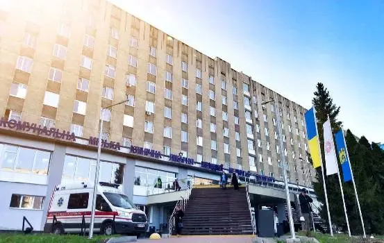 Лікар - Нейрохірург Дяків Андрій Володимирович — фото 4