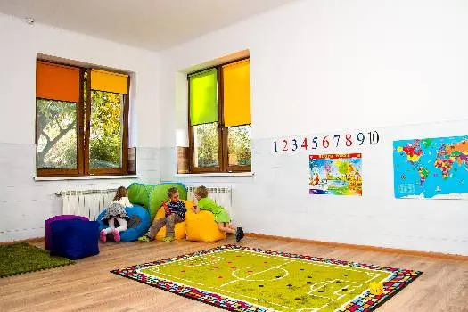 Яскрава доШкола/Bright preSchool, Запорізька 19 — фото 2