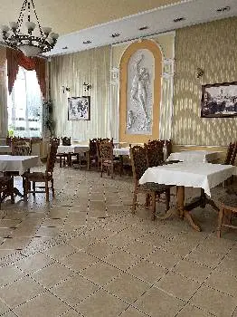 Кафе "На розі" — фото
