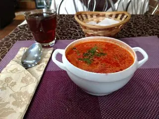 Українська кухня кафе Затишок — фото 2