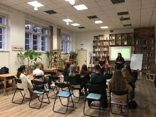 Онлайн-школа англійської "Speak" — фото 3