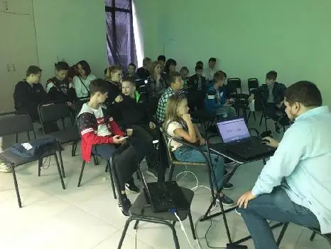 ФАБРИКА ІТ - комп'ютерні курси для дітей та дорослих — фото 5
