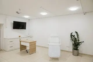 Навчально-медичний центр "Персона Люкс Україна" — фото 2