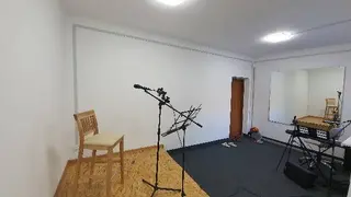 ReVoice Academy - сучасна академія вокалу — фото