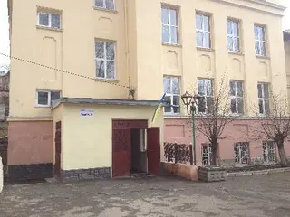 Школа №37 з поглибленим вивченням французької мови — фото 3