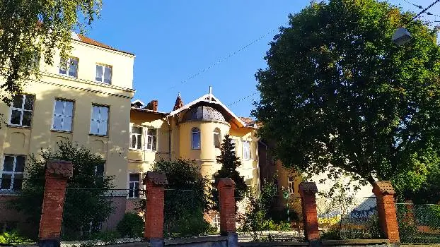 Школа №37 з поглибленим вивченням французької мови — фото 4