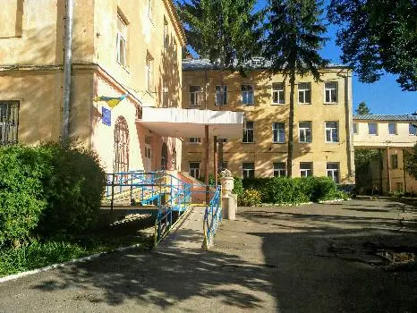 Комунальний заклад Львівської обласної ради "Багатопрофільний навчально-реабiлiтацiйний центр "Довiра"" — фото 3