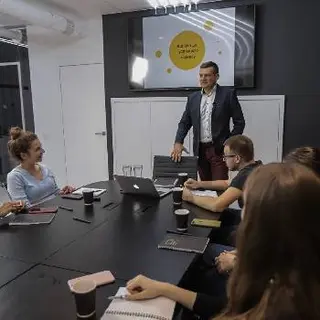 Західноукраїнська бізнес-школа WUBS (West Ukrainian Business School) — фото