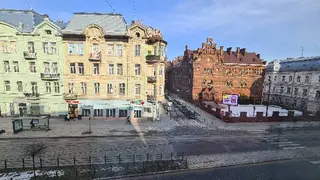 Львівська правнича гімназія імені Шоіри Майзади — фото 3
