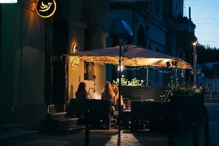 Lounge Bar | Кальянна в центрі Львова — фото