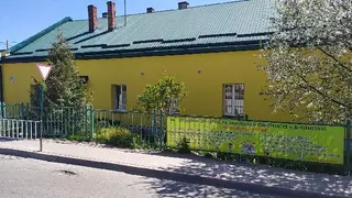 Будинок дитячо-юнацької творчості міста Винники — фото