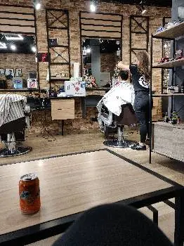 Fat Tony's Barbershop — фото 2