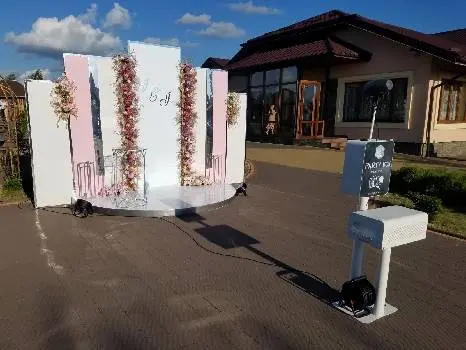 PARTY-BOX - оренда photobox, bullet time, spinner 360, chromakey — фото 4