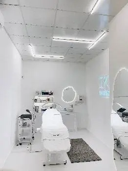 TK LASER на Замарстинівській ᐈ Лазерна епіляція та косметологія — фото 4