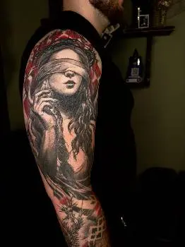 Тату майстер Олександр Кужим / tattoo artist Kuzhym — фото