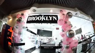 Магазин косметики BROOKLYN — фото