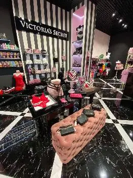 Victoria's Secret ️ SHE LOVES IT — фото 2