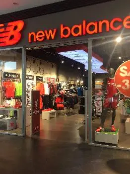 New Balance — фото