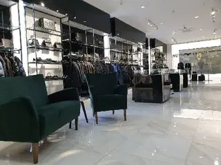 Diforte: брендовая одежда Emporio Armani и EA7. Обувь Емпорио Армани и ЕА7 — фото