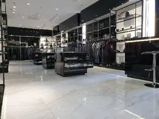 Diforte: брендовая одежда Emporio Armani и EA7. Обувь Емпорио Армани и ЕА7 — фото 5