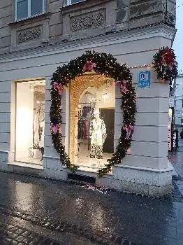 MOTYV - магазин вишиванок — фото