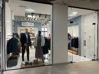 Garderobe - бутік чоловічого одягу у Львові. VanLaack, Baldessarini, Strellson, JOOP! — фото