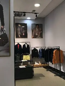 Garderobe - бутік чоловічого одягу у Львові. VanLaack, Baldessarini, Strellson, JOOP! — фото 4