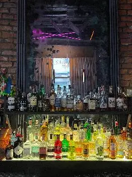 Eight Bar — фото