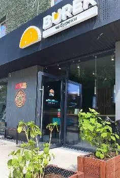 BUREK / БУРЕК - чебуреки та пиво у Львові — фото