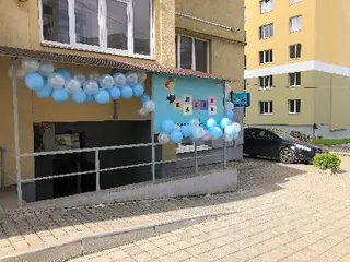 Магазин іграшок та канцтоварів «Класики» — фото