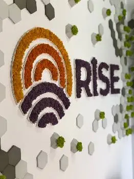 Rise Together - купівля, продаж та оренда нерухомості у Львові та області — фото